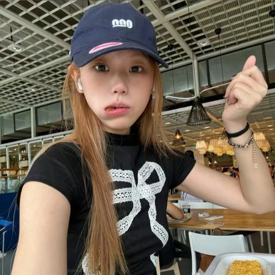 青春华丽丽 海报